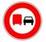 Panneau routier "Interdiction aux camions de plus de 3,5t de dépasser tous les véhicules" B3a
