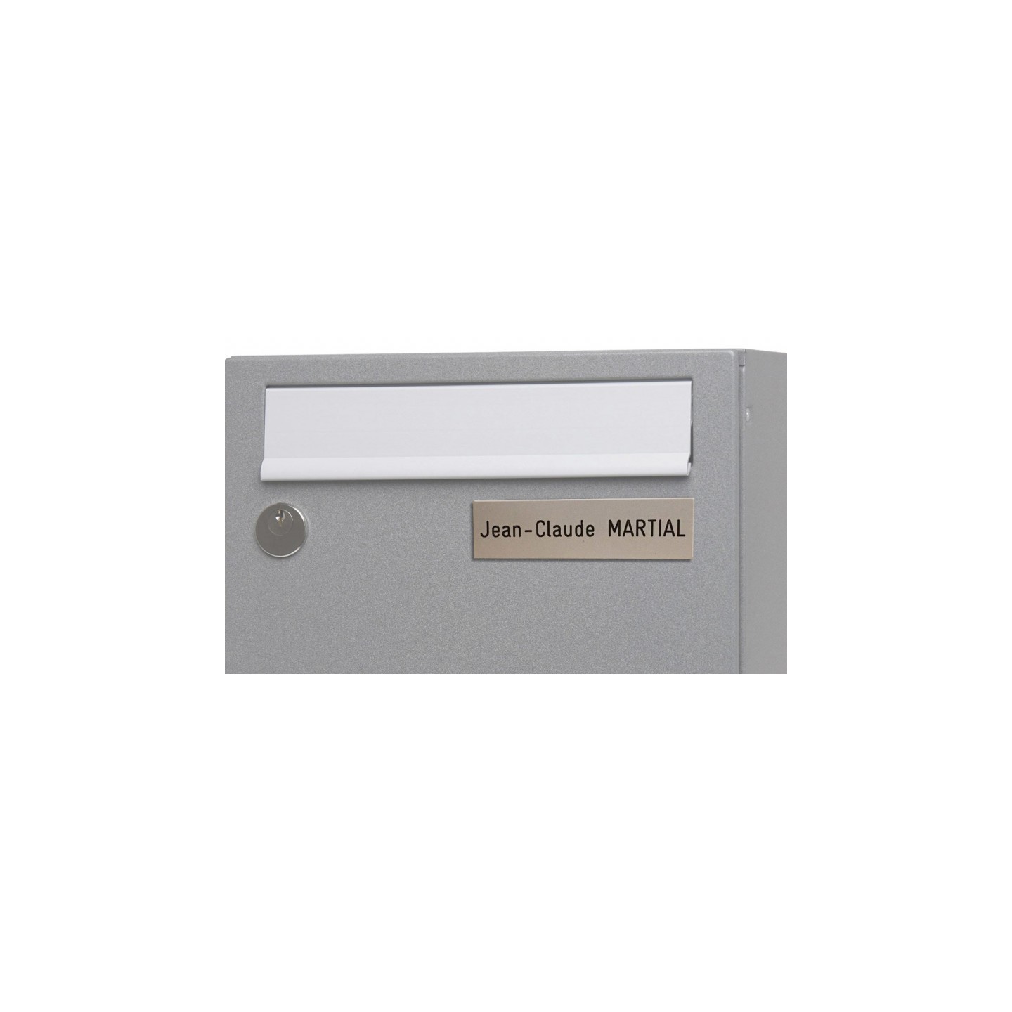 Plaque de boîte aux lettres, fond argent, texte gravé noir