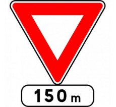 Panneau routier "Cédez le passage à 150m" AB3b