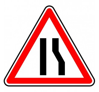 Panneau routier "Chaussée rétrécie par la droite" A3a