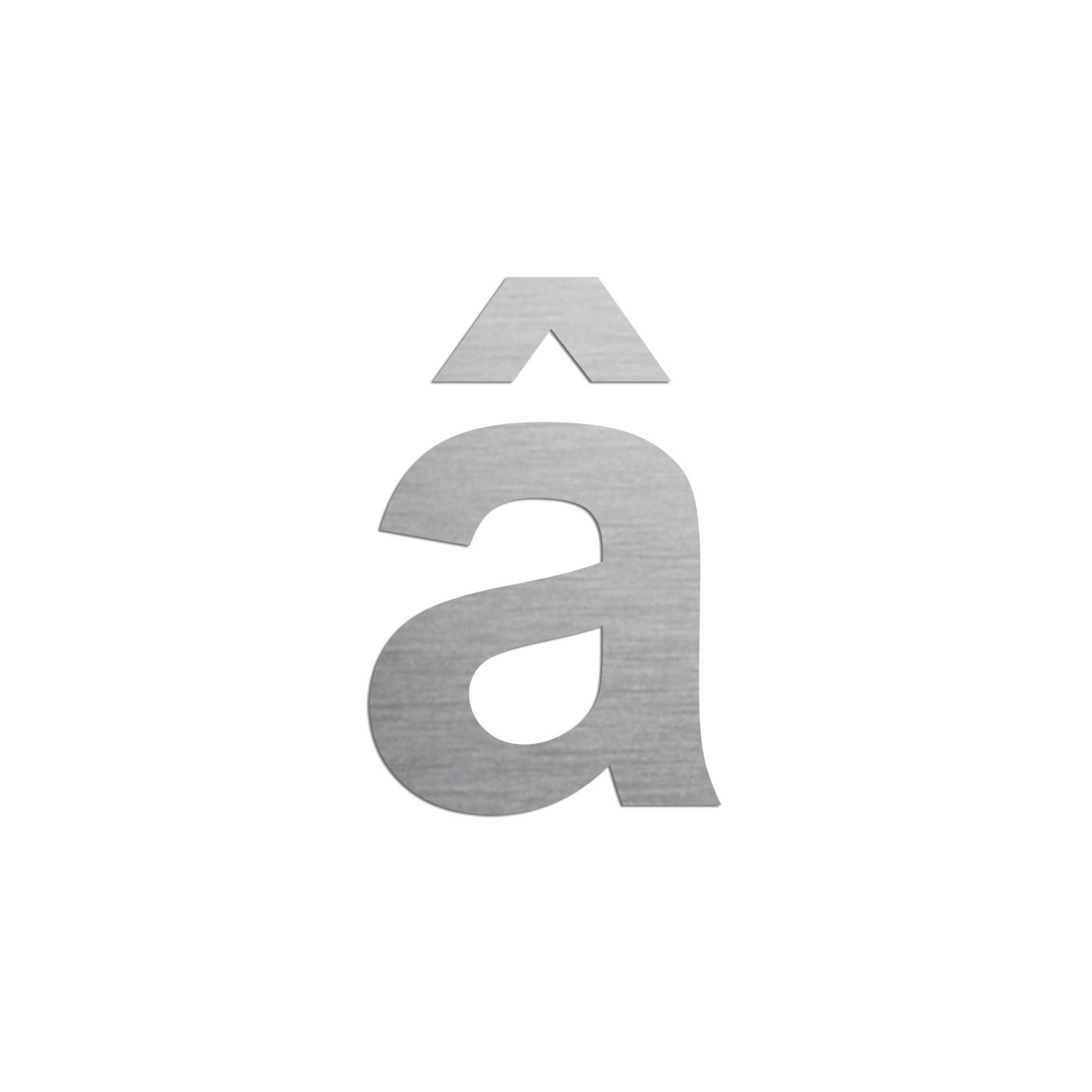 Lettre " â " en aluminium découpé, couleurs et dimensions au choix