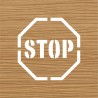 Pochoir en bois "STOP"