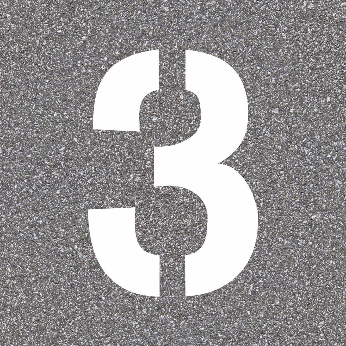 Pochoir en bois du chiffre "3"