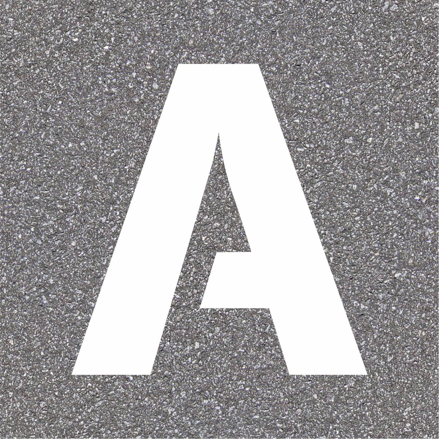 Pochoir en bois de la lettre "A"