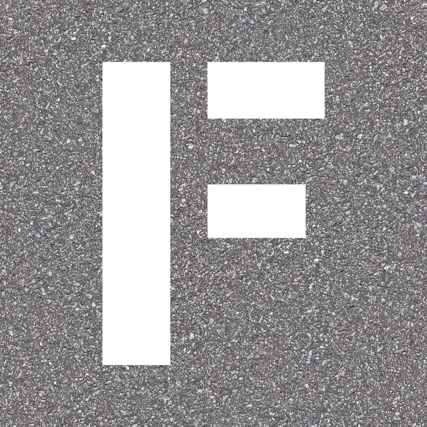 Pochoir en bois de la lettre "F"