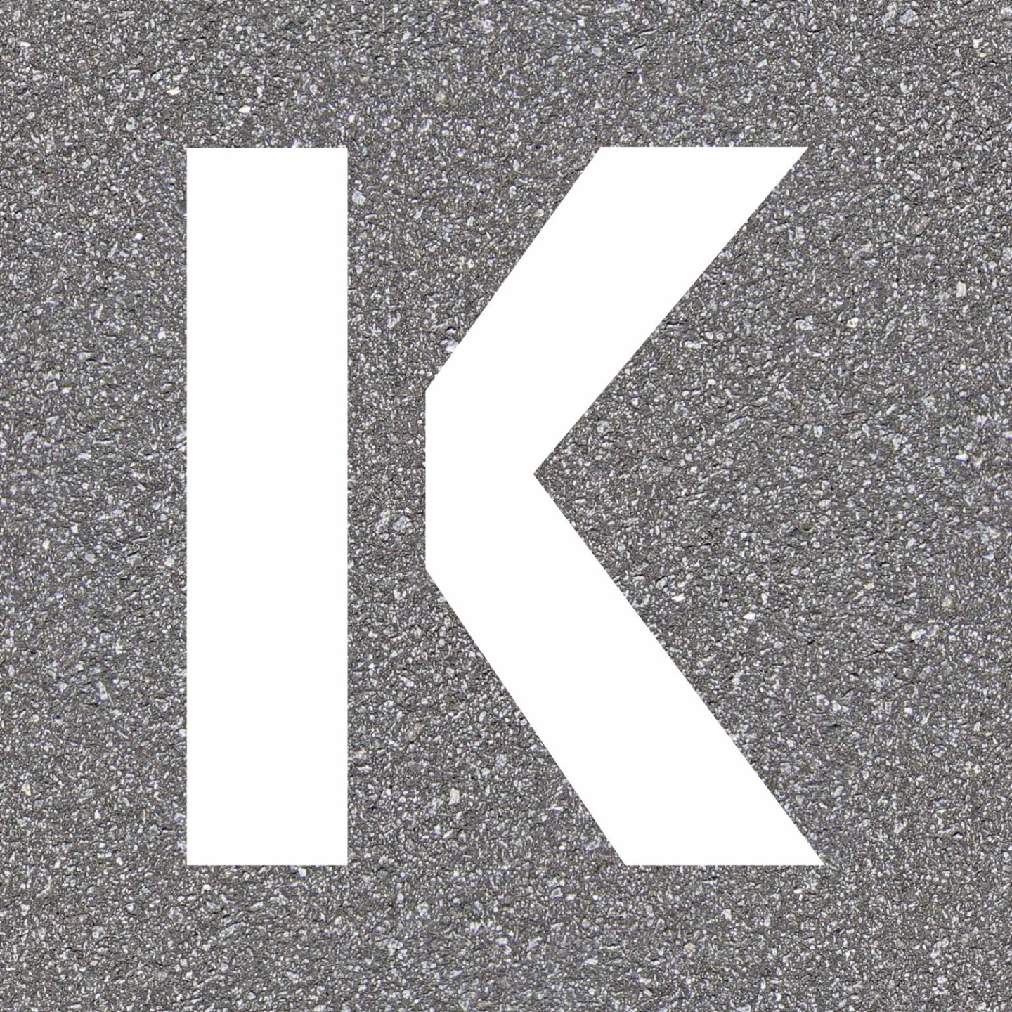 Pochoir en bois de la lettre "K"