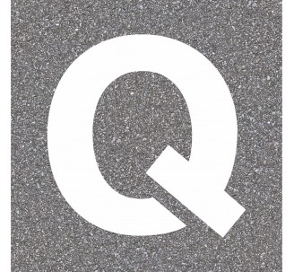 Pochoir en bois de la lettre "Q"