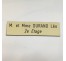 Plaque de boîte aux lettres, fond beige, texte gravé noir