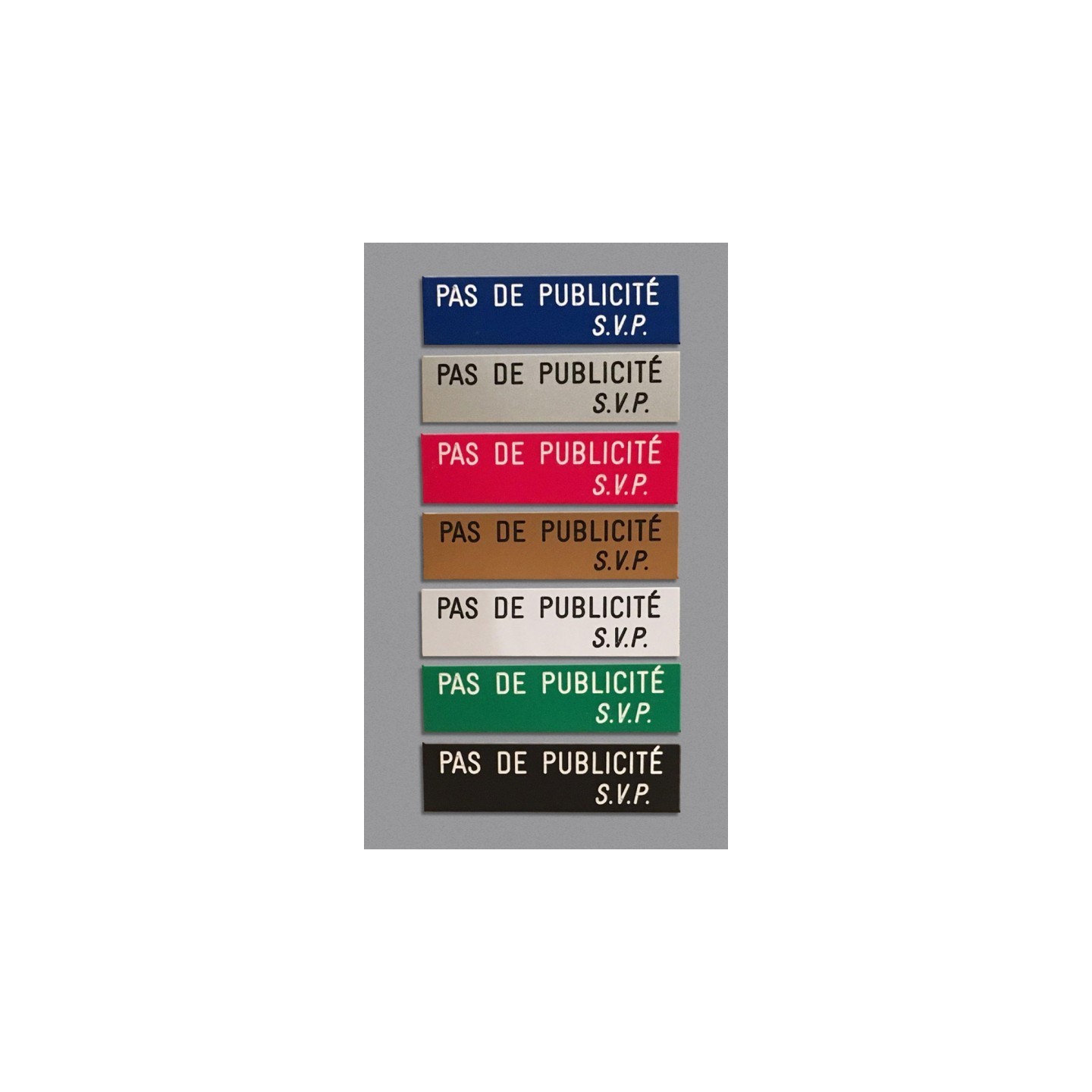 Plaque "PAS DE PUBLICITE - SVP" - Fond rouge, texte gravé blanc