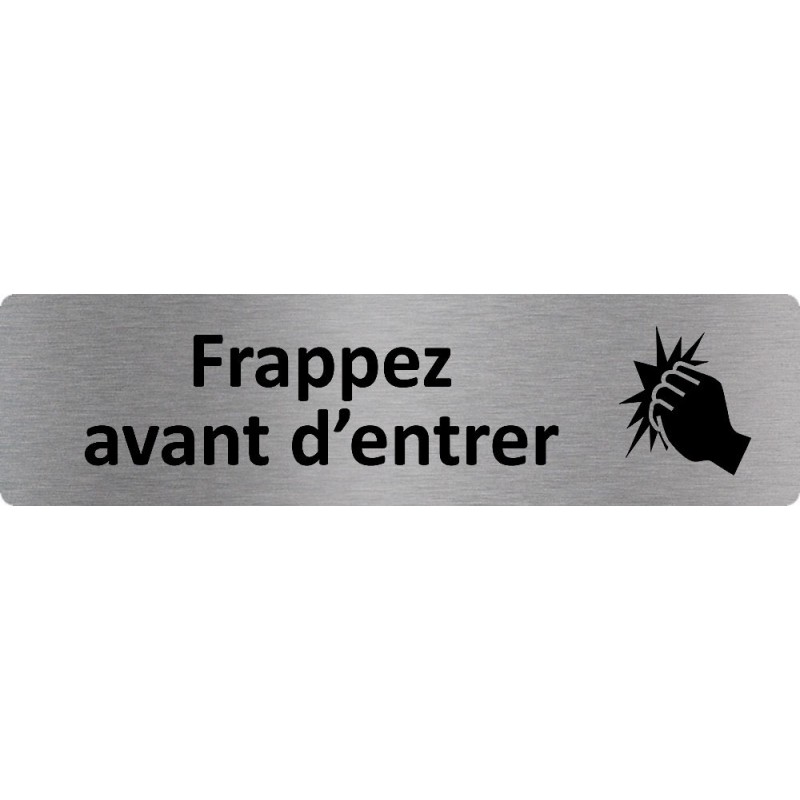 Veuillez toquer avant d'entrer
