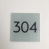 Plaque de porte avec chiffre à personnaliser, en plexiglass
