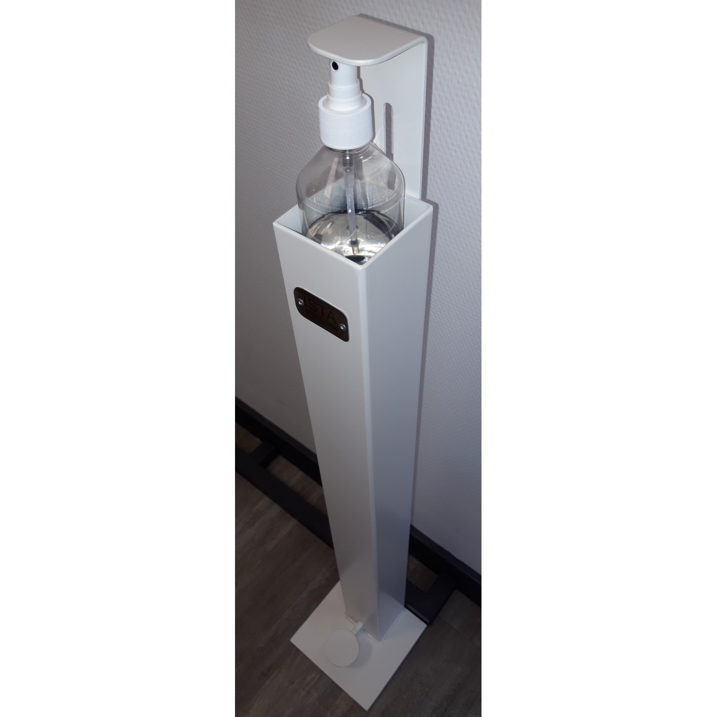Distributeur de liquide hydro-alcoolique à pédale
