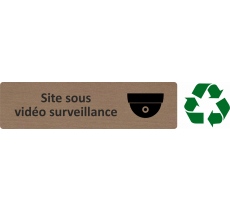 Plaque de porte standard en bois 2.0. " Site sous vidéo surveillance "