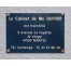 Plaque de transfert provisoire, fond noir, texte gravé blanc